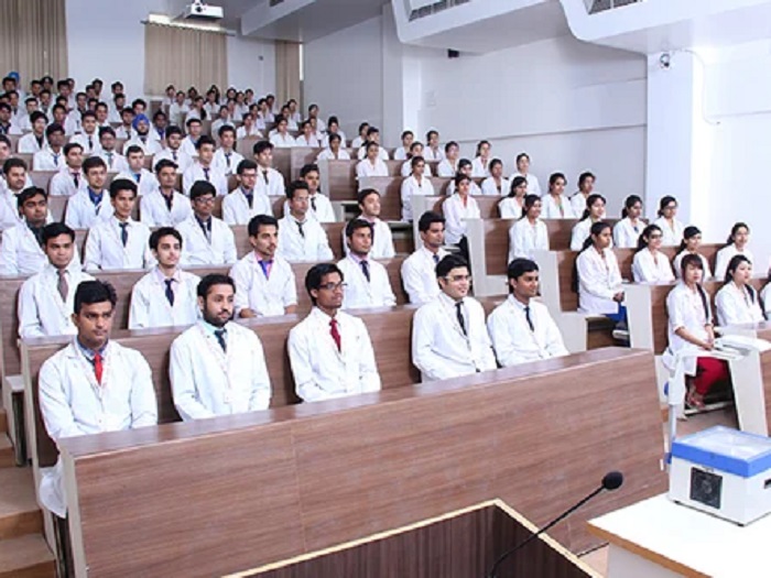 Study Abroad Consultant for MBBS In India